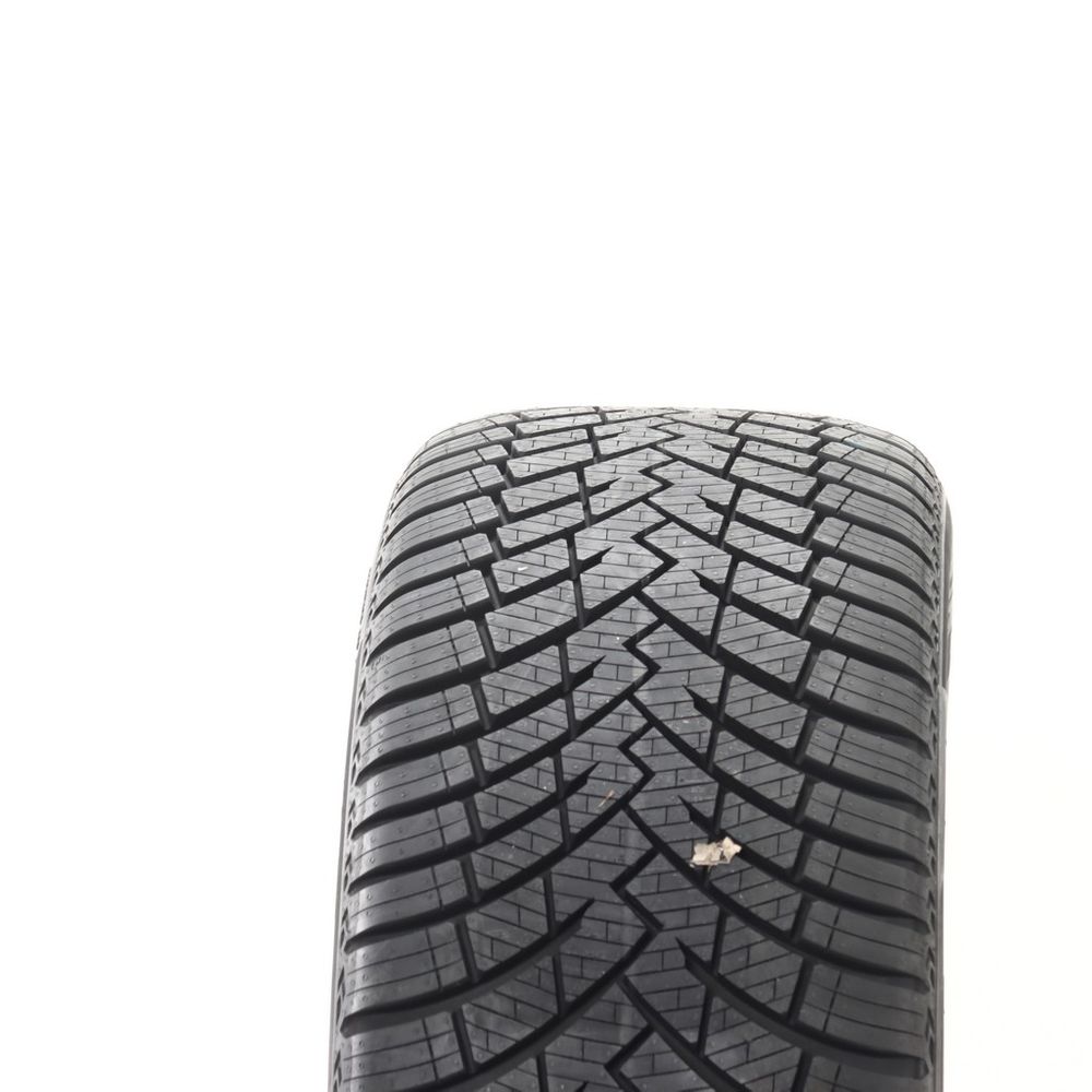 New 225/55R18 Pirelli Scorpion Weather Active 98H - Image 2