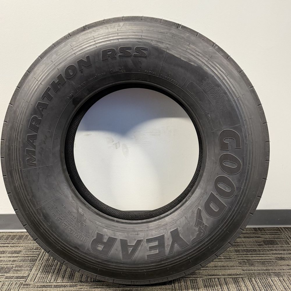 New 11R22.5 Goodyear Marathon RSS 146/143L - Image 3