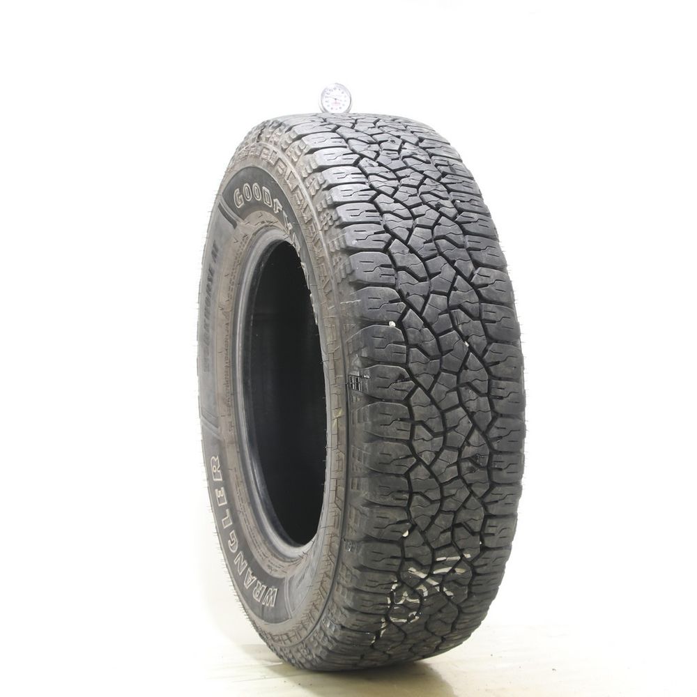 Set of (2) Used LT 275/70R18 Goodyear Wrangler Workhorse AT 125/122R E - 10-11/32 - Image 4