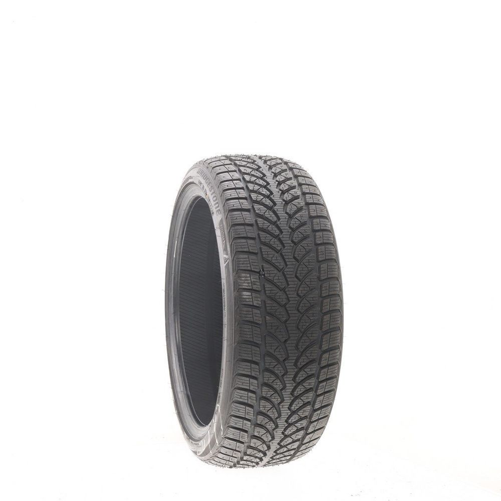 Set of (4) New 225/40R19 Bridgestone Blizzak LM-32 93V - 11/32 - Image 1