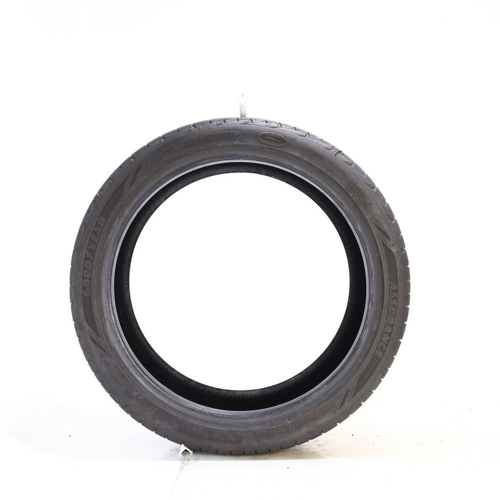 Set of (2) Used 235/40R19 Goodyear Assurance ComfortDrive 96V - 7.5-9/32 - Image 3