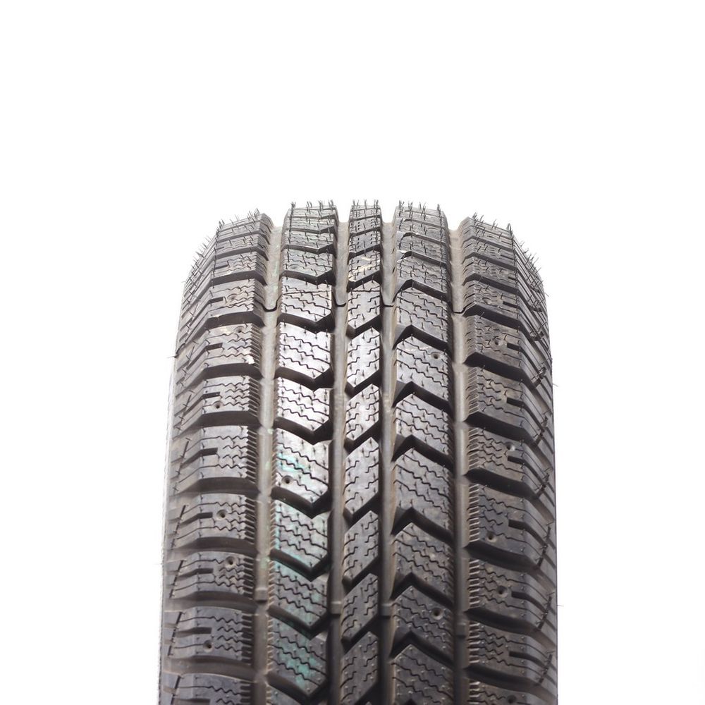 Driven Once 245/70R17 Arctic Claw Winter XSI 110S - 15/32 - Image 2