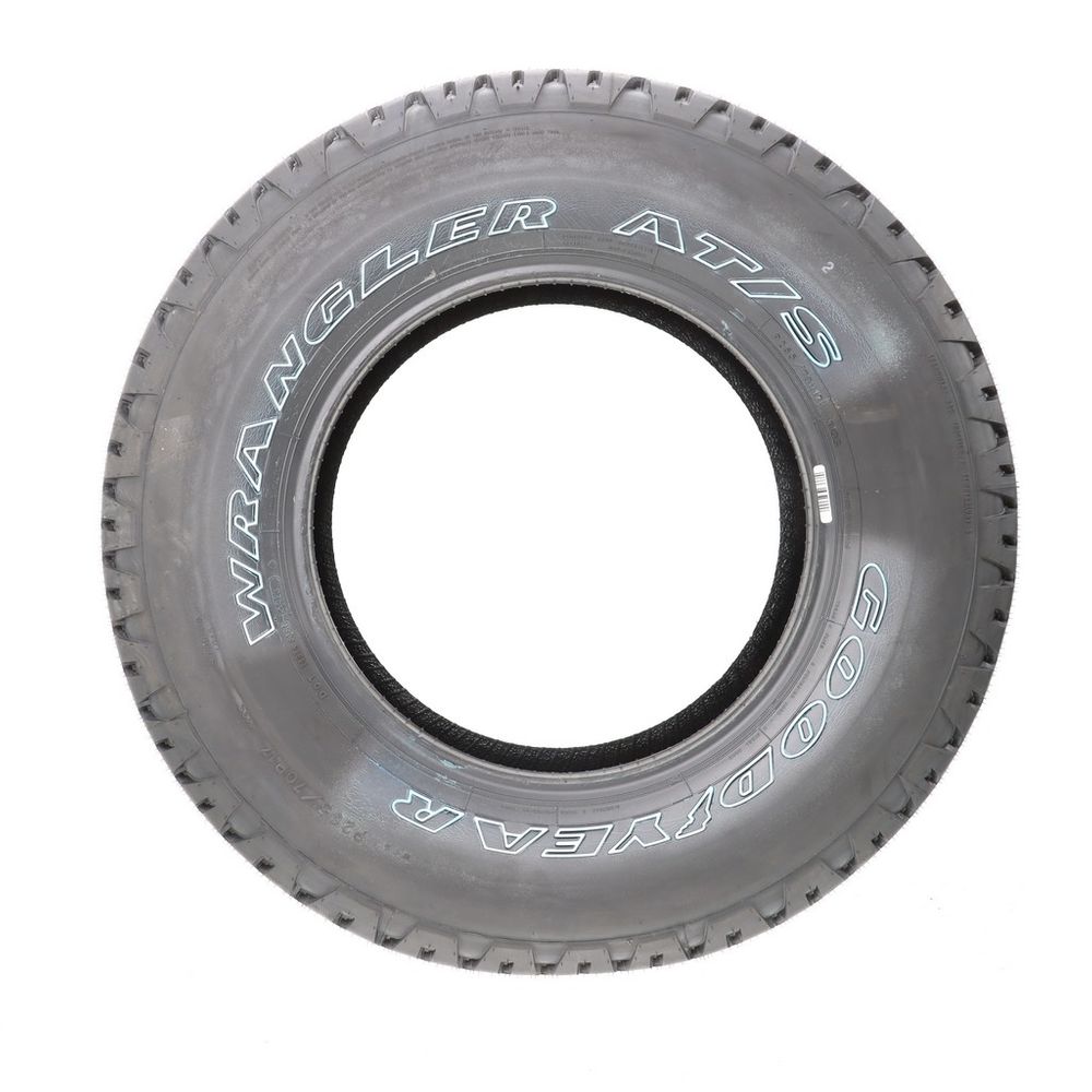 New 265/70R17 Goodyear Wrangler AT/S 113S - 14/32 - Image 3