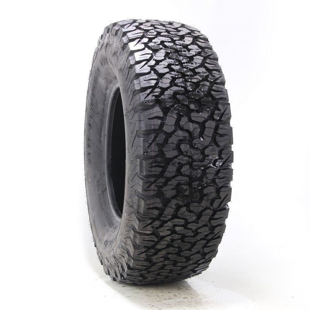 New LT 315/70R17 BFGoodrich All-Terrain T/A KO2 113/110T C - 16/32 - Image 1