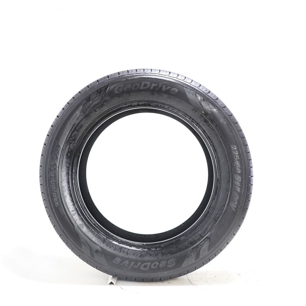 Set of (2) Driven Once 225/60R17 GeoDrive KH16 99V - 9.5/32 - Image 3