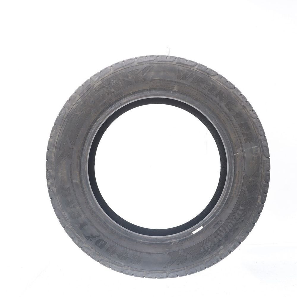 Used 245/60R18 Goodyear Wrangler Steadfast HT Kevlar 105H - 8.5/32 - Image 3