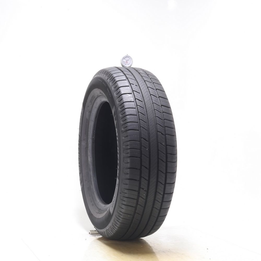 Set of (4) Used 225/65R17 Michelin Defender 2 102H - 7.5-9/32 - Image 10