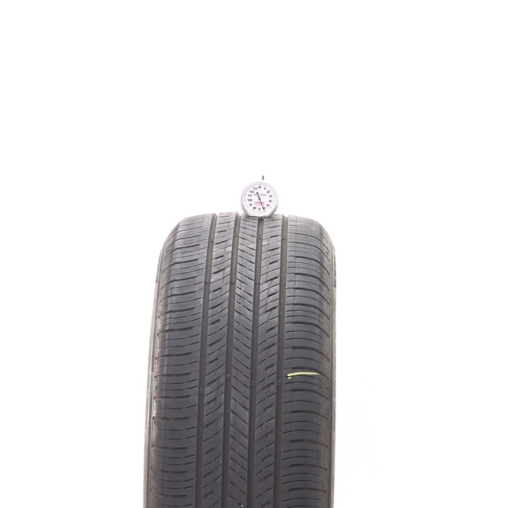 Set of (2) Used 215/55R18 Kumho Crugen HP71 95H - 6-7/32 - Image 2