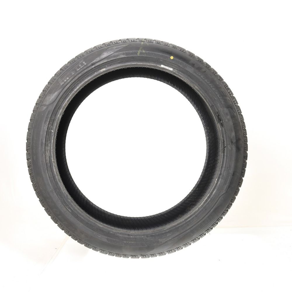 New 275/40R22 Pirelli Scorpion Winter 2 Run Flat 108V - Image 3