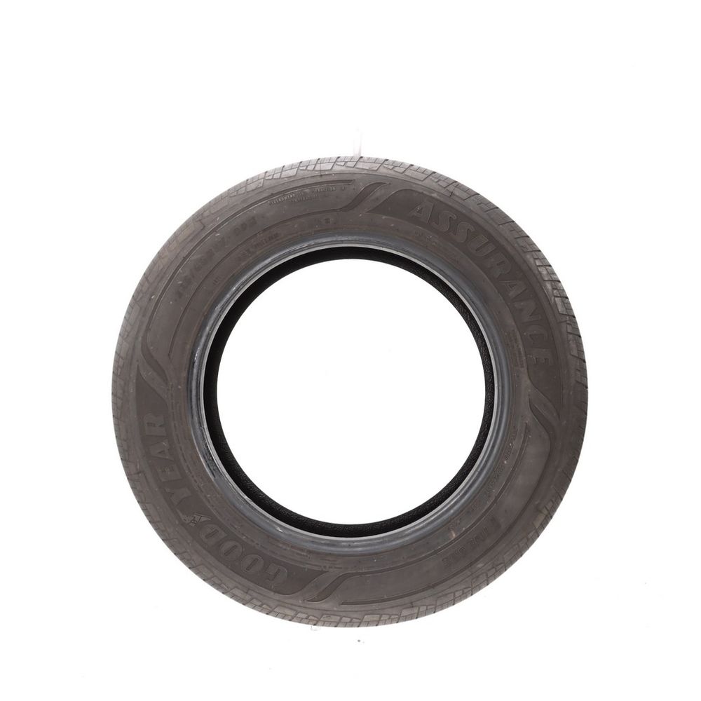 Set of (2) Used 215/65R17 Goodyear Assurance Finesse 99H - 6-7/32 - Image 3
