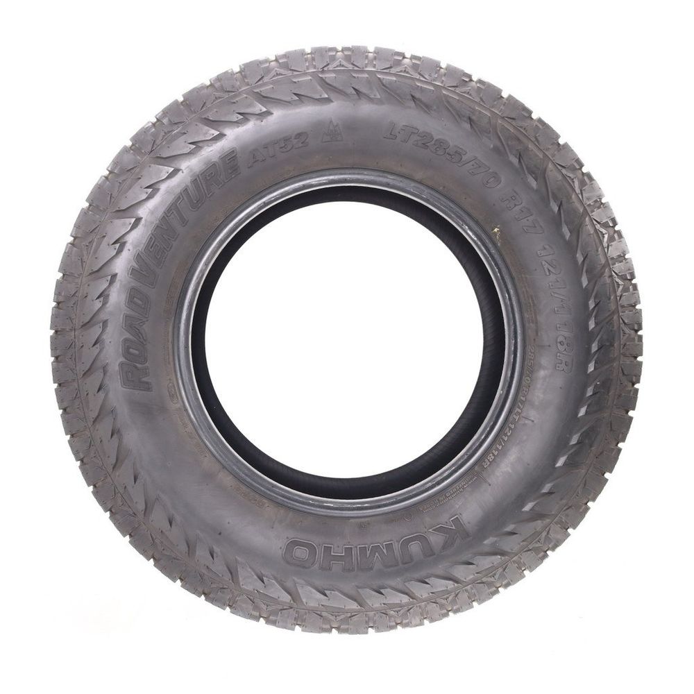 Set of (2) Used LT 285/70R17 Kumho Road Venture AT52 121/118R E - 8.5-9/32 - Image 3