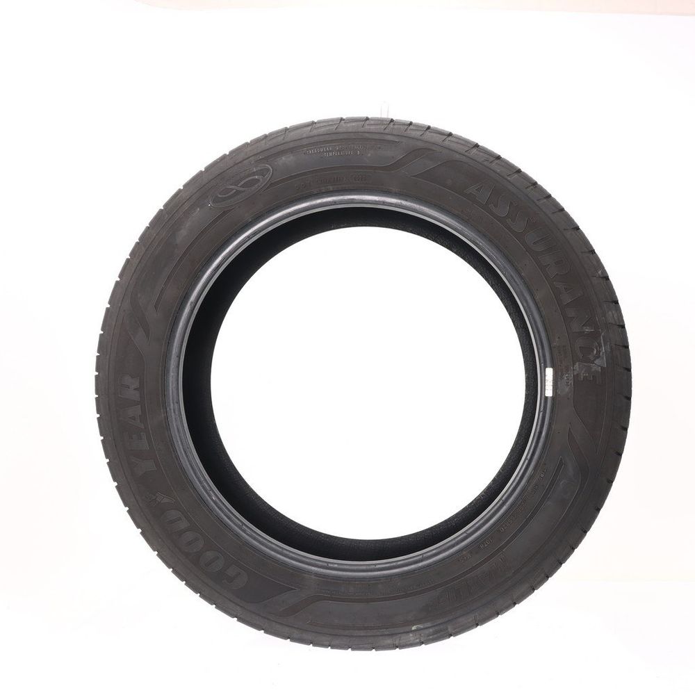 Used 255/55R20 Goodyear Assurance MaxLife 107H - 9/32 - Image 3