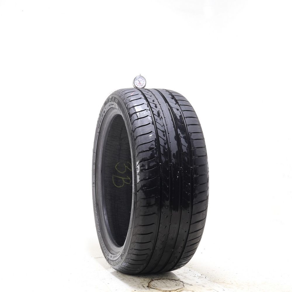 Set of (2) Used 255/40R19 Goodyear EfficientGrip Run Flat AOE 100Y - 5.5-6/32 - Image 1