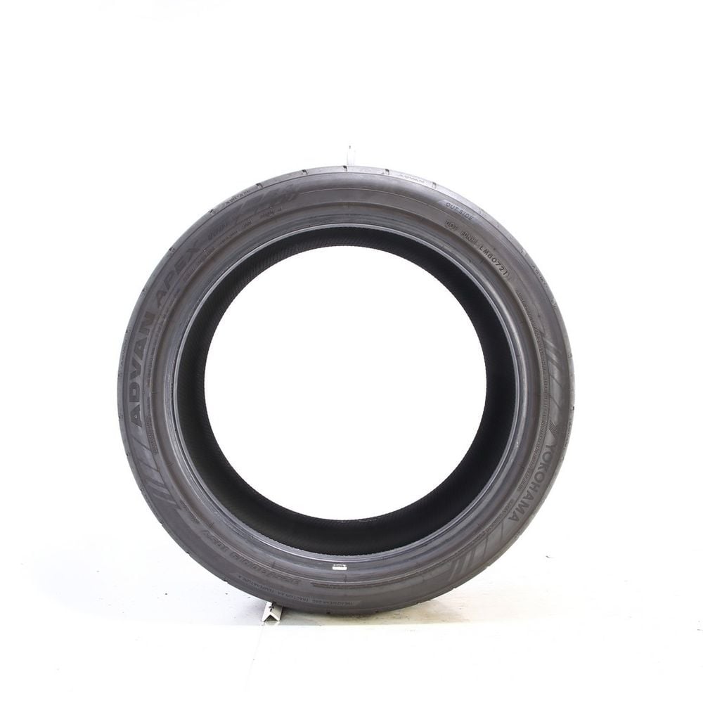 Used 325/30R19 Yokohama Advan Apex V601 105Y - 7.5/32 - Image 3