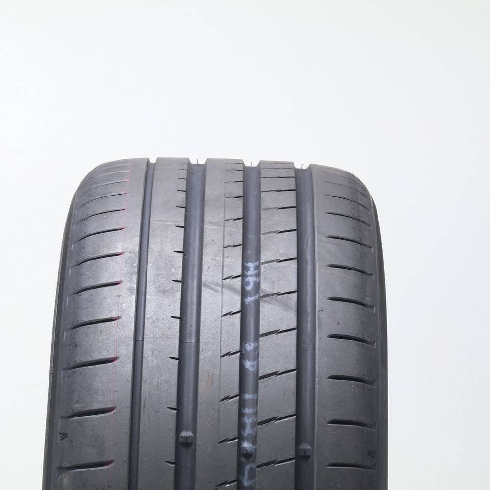 Set of (4) Driven Once 275/40R22 Yokohama Advan Sport V107 107Y - 8.5/32 - Image 2