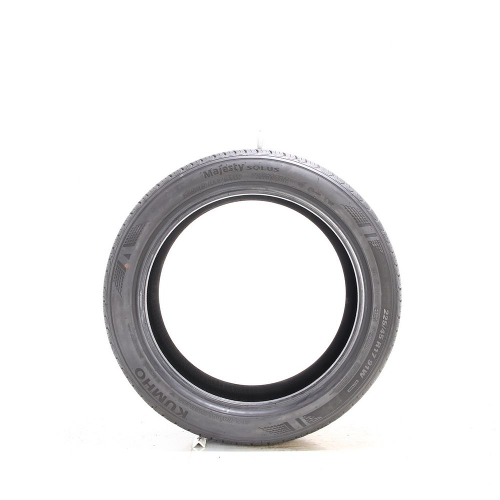 Set of (2) Used 225/45R17 Kumho Majesty Solus KU50 91W - 7.5-9/32 - Image 6