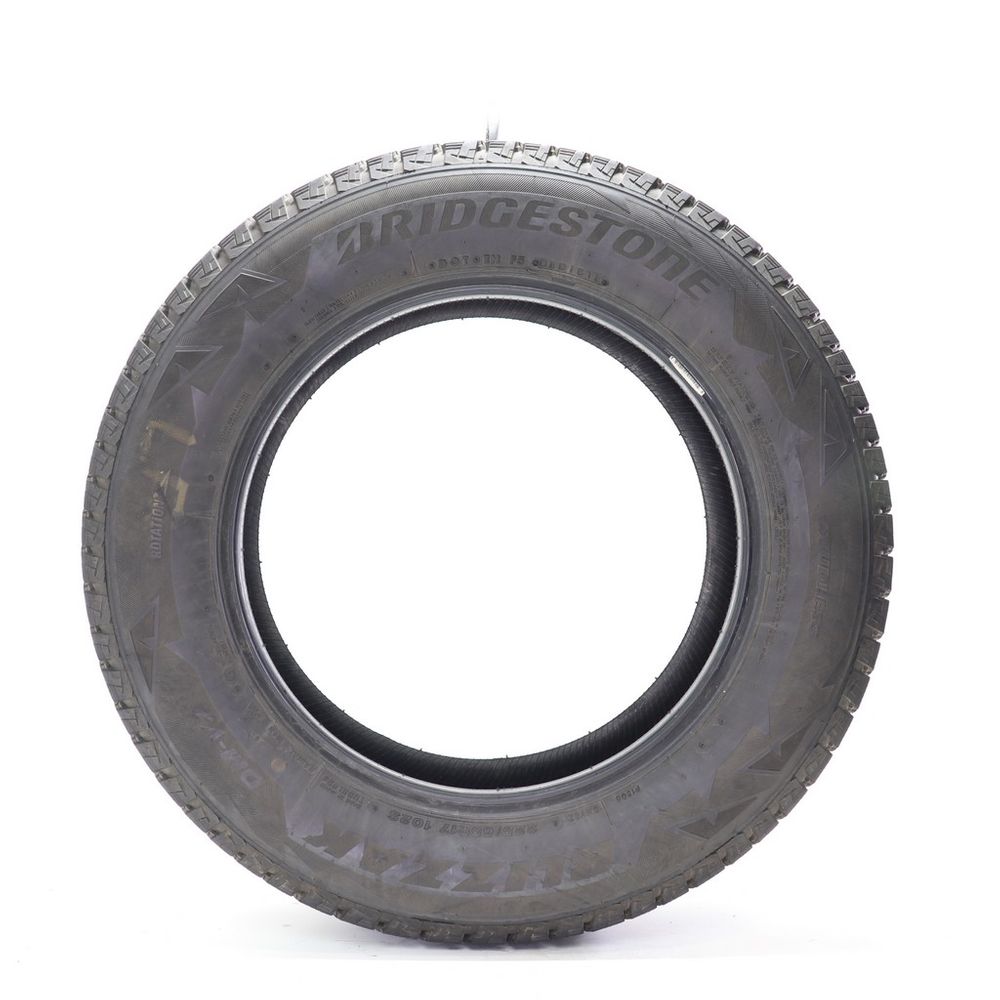 Set of (2) Used 225/65R17 Bridgestone Blizzak DM-V2 102S - 10.5-12/32 - Image 4