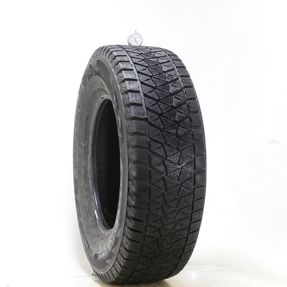 Used 265/70R17 Bridgestone Blizzak DM-V2 115R - 5.5/32 - Image 1