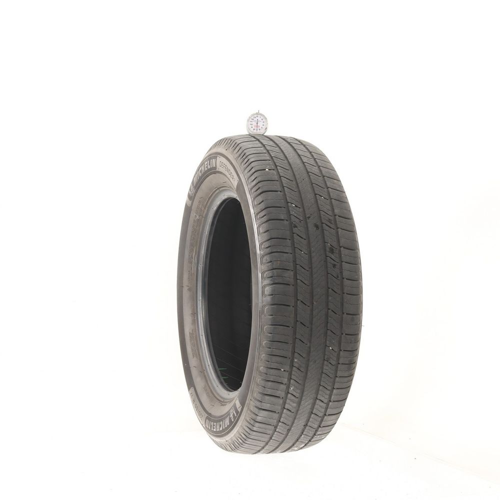 Set of (2) Used 225/65R17 Michelin Defender 2 102H - 7-8/32 - Image 1