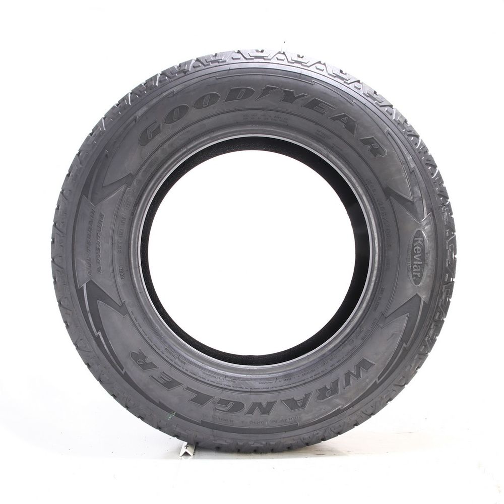 Set of (4) Used 255/70R18 Goodyear Wrangler All-Terrain Adventure Kevlar 113T - 5-6.5/32 - Image 9