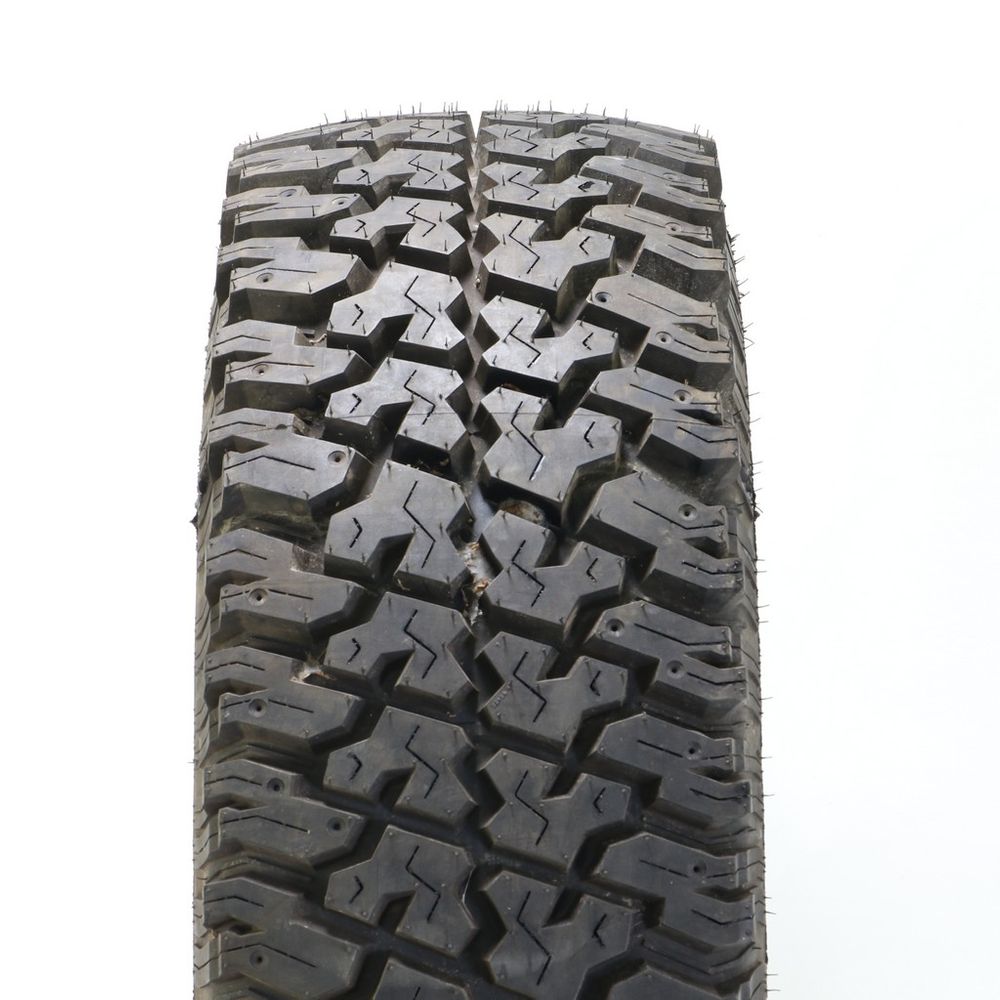 Driven Once LT 285/75R16 Cooper Discoverer S/T 122/119N D - 20/32 - Image 2