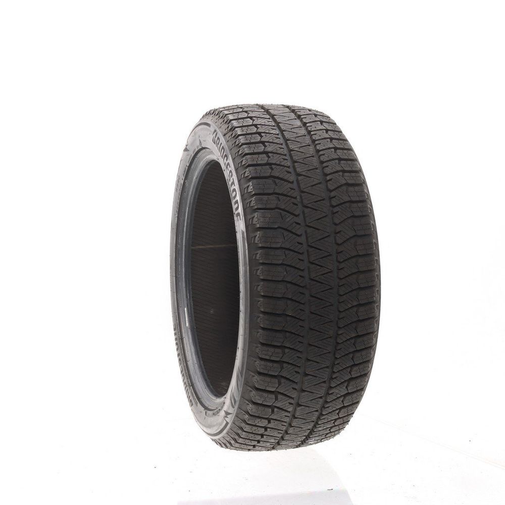 Driven Once 235/50R19 Bridgestone Blizzak WS90 Studless 99H - 11.5/32 - Image 1