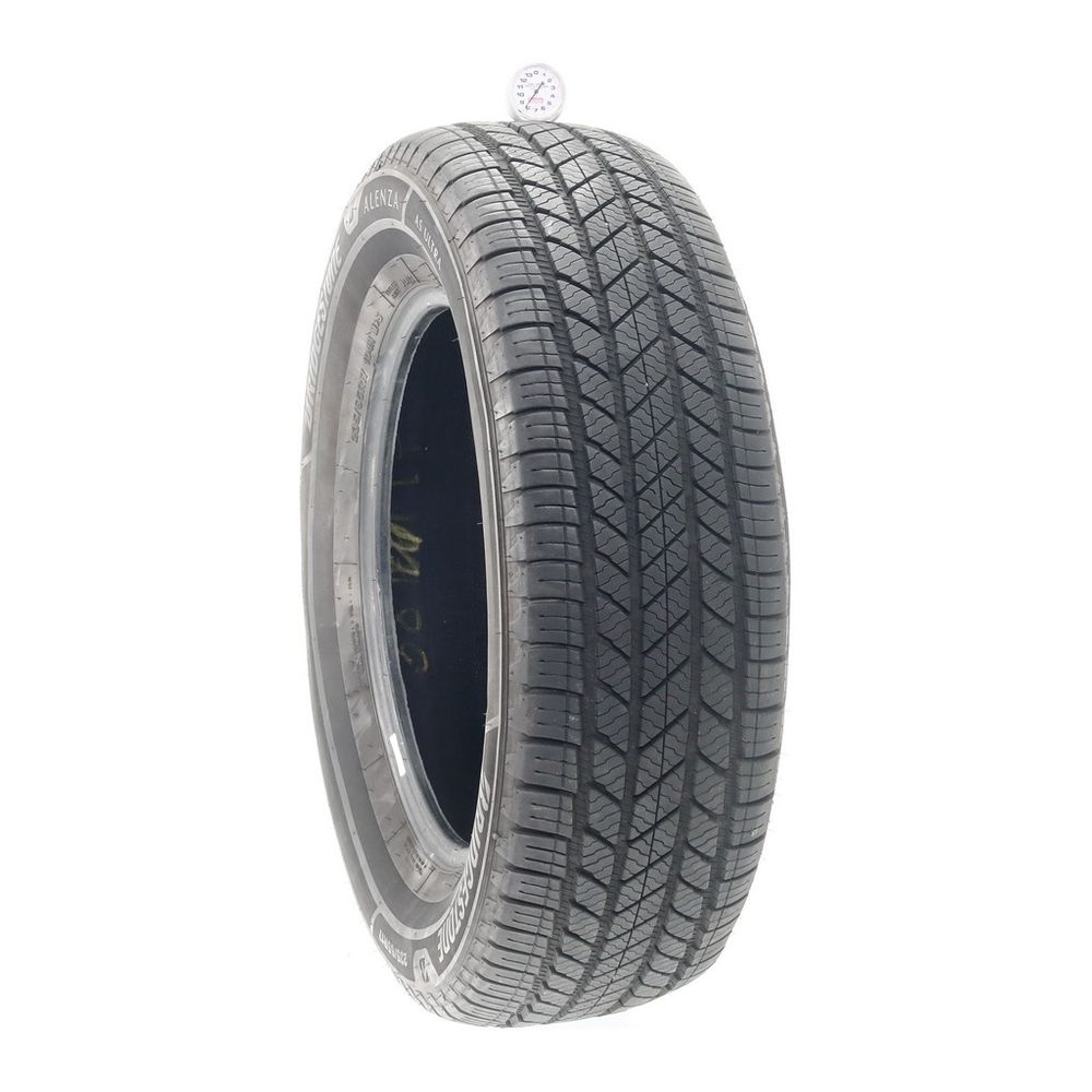 Set of (2) Used 235/65R17 Bridgestone Alenza AS Ultra 104H - 6.5-8/32 - Image 4