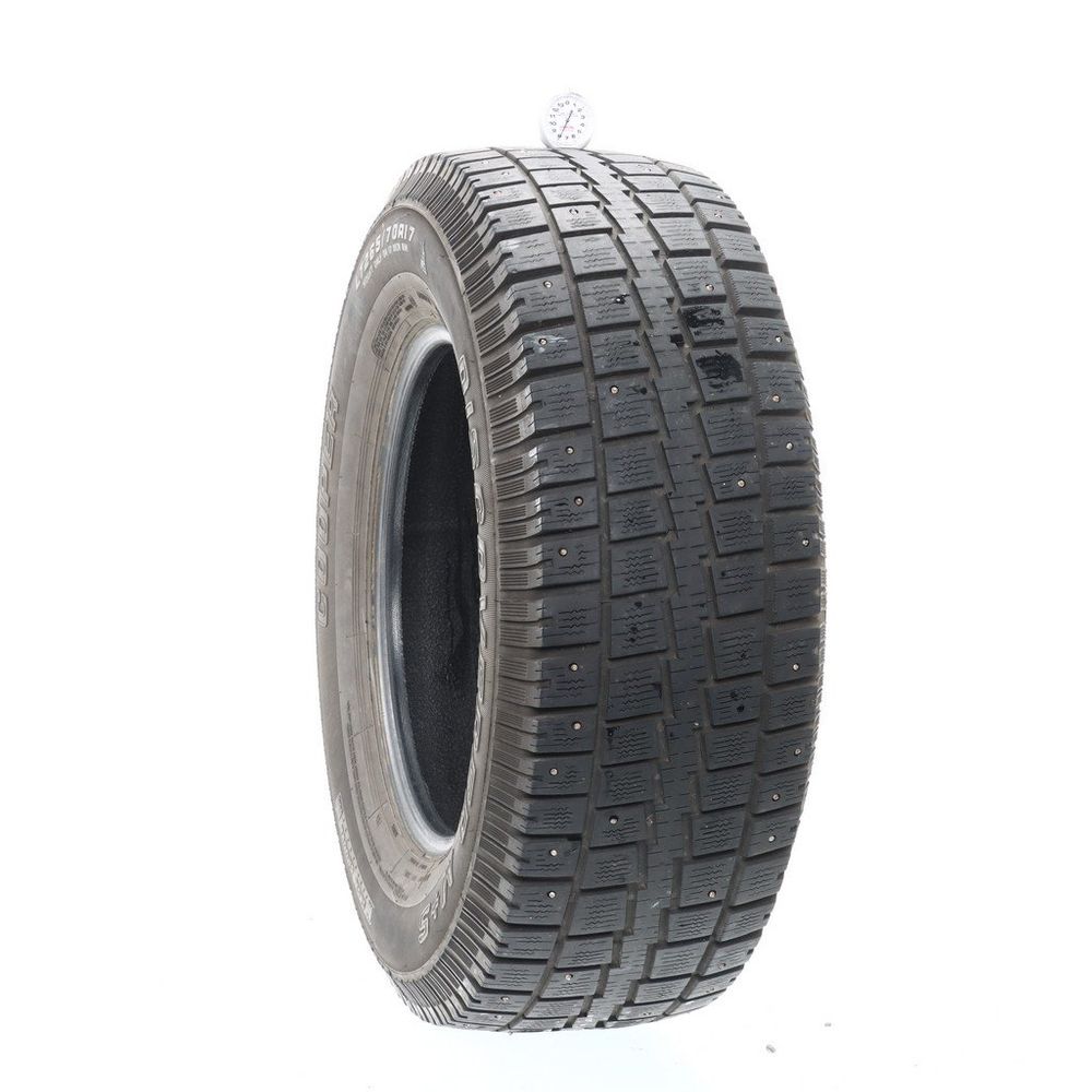 Used LT 265/70R17 Cooper Discoverer M+S Studded 121/118Q E - 8/32 - Image 1