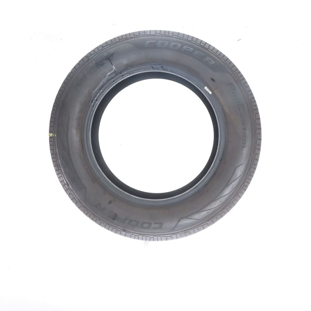 Set of (2) Used 235/65R17 Cooper ProControl 104H - 6.5-7/32 - Image 6