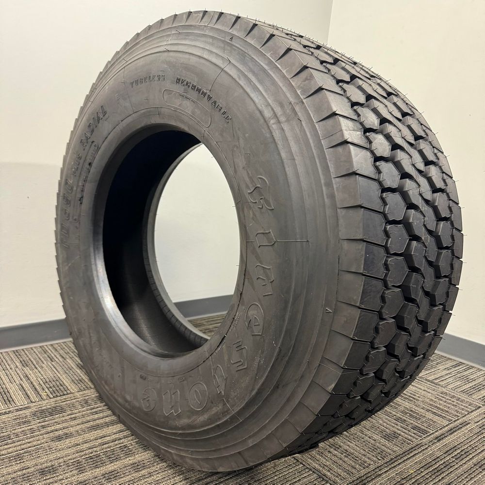 New LT 11R24.5 Firestone FD 690 Plus 1N/A G - 33/32 - Image 1