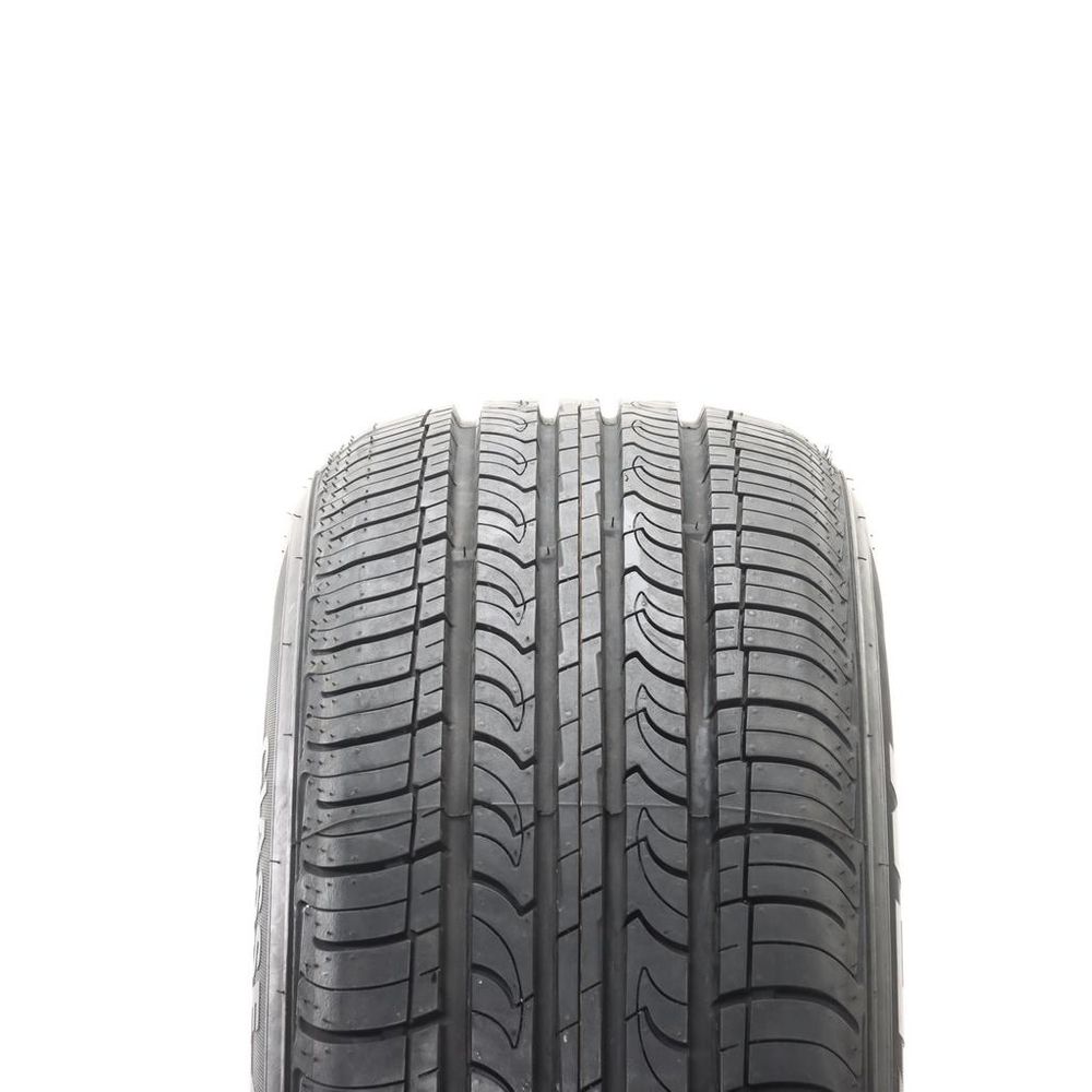 New 225/60R17 Nexen Classe Premiere CP672 98H - Image 2