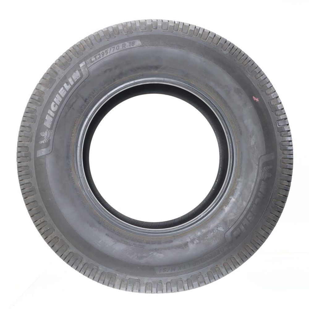 Used LT 295/70R18 Michelin Defender LTX M/S 2 129/126S E - 11/32 - Image 3