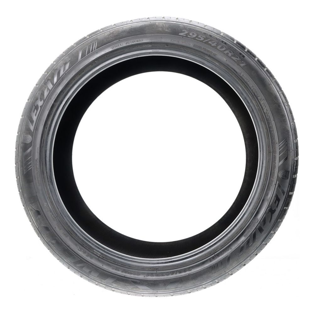 Used 295/40ZR21 Lexani LX-Twenty 111W - 8/32 - Image 3