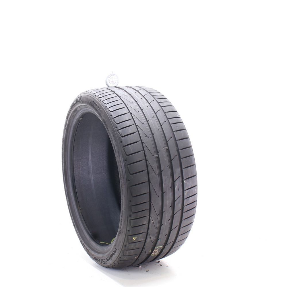 Set of (2) Used 255/35R19 Hankook Ventus S1 evo2 AO 96Y - 6.5-7.5/32 - Image 1