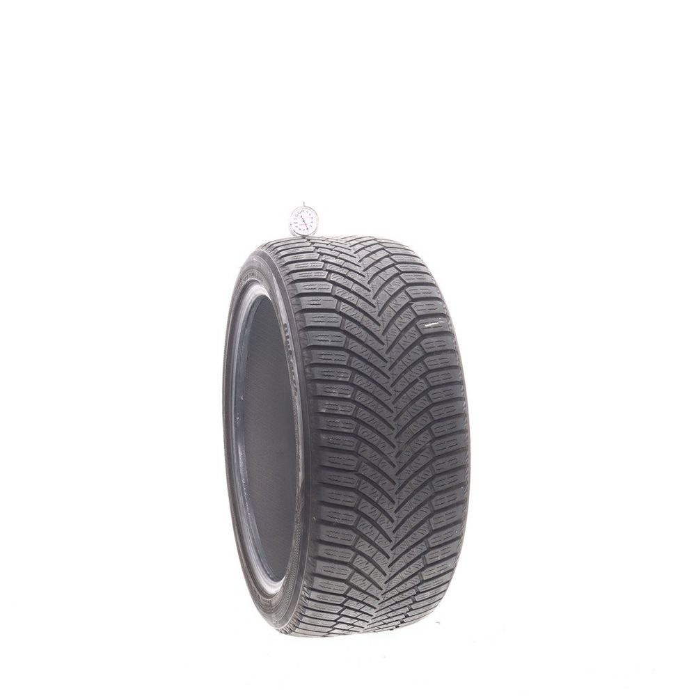 Used 245/40R18 Yokohama BluEarth Winter V906 97W - 6/32 - Image 1