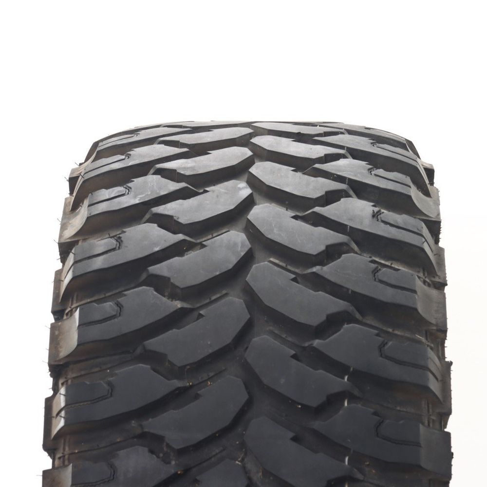 Used LT 35X13.5R20 Comforser CF3000 124Q E - 14.5/32 - Image 2