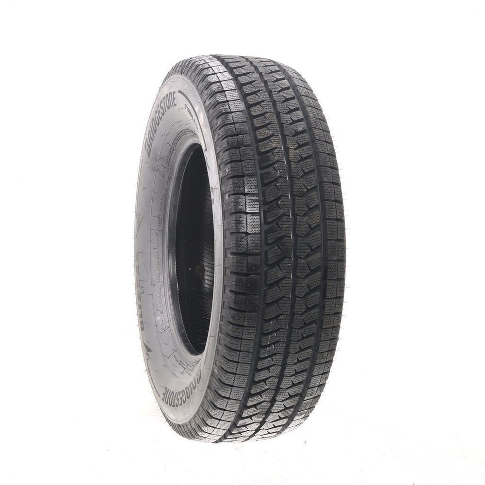 New LT 275/70R18 Bridgestone Blizzak LT 125/122R E - Image 1