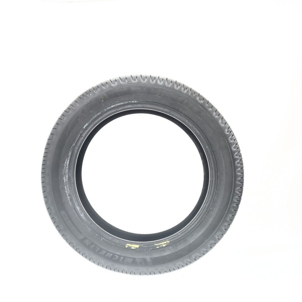 New 235/50R18 Michelin Defender 2 101V - Image 3