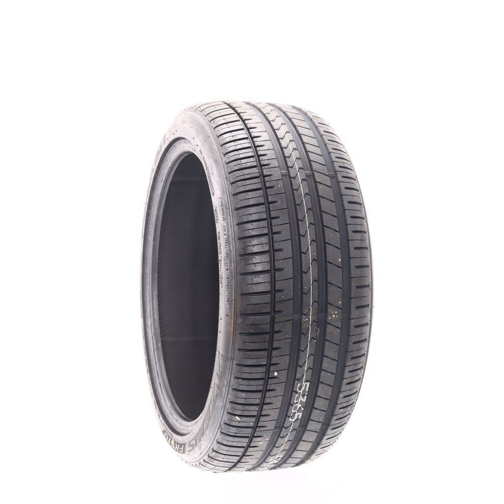Set of (4) New 255/40ZR20 Falken Azenis FK510 101Y - Image 1