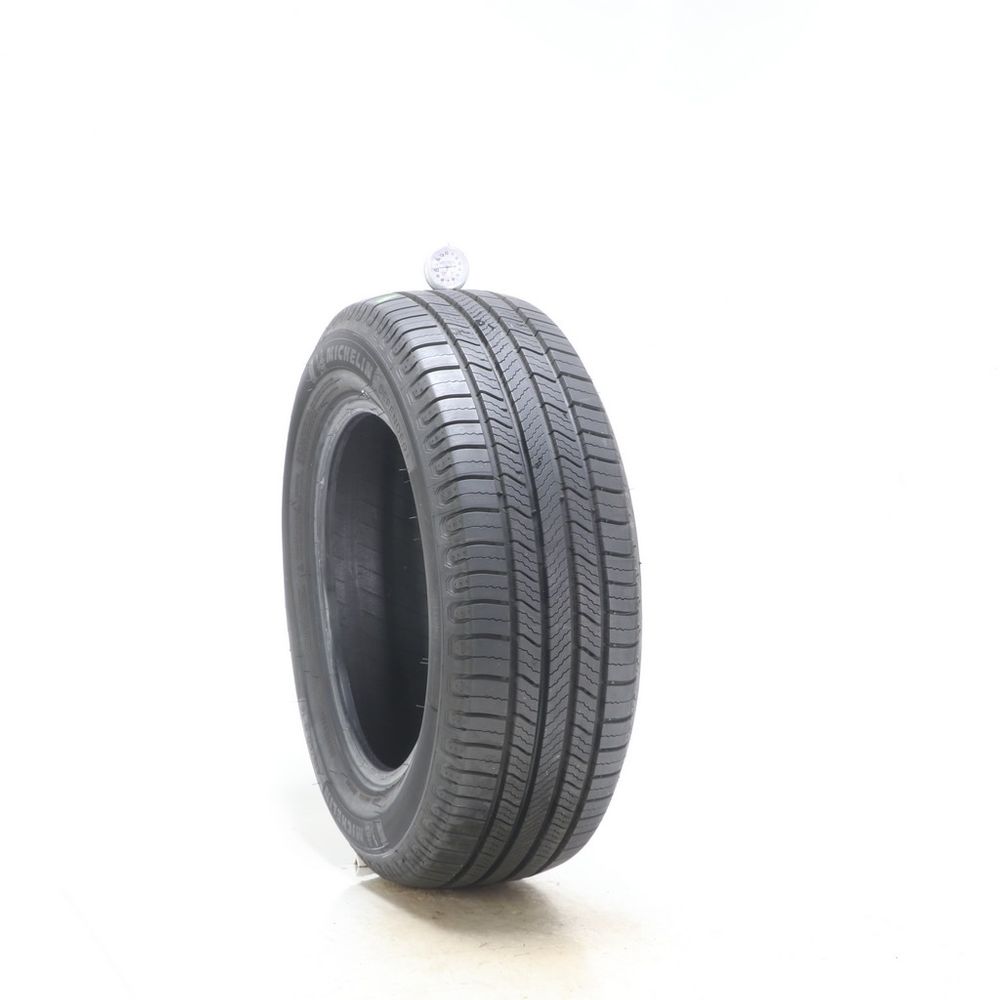 Set of (2) Used 215/60R16 Michelin Defender 2 95H - 8.5-10/32 - Image 4