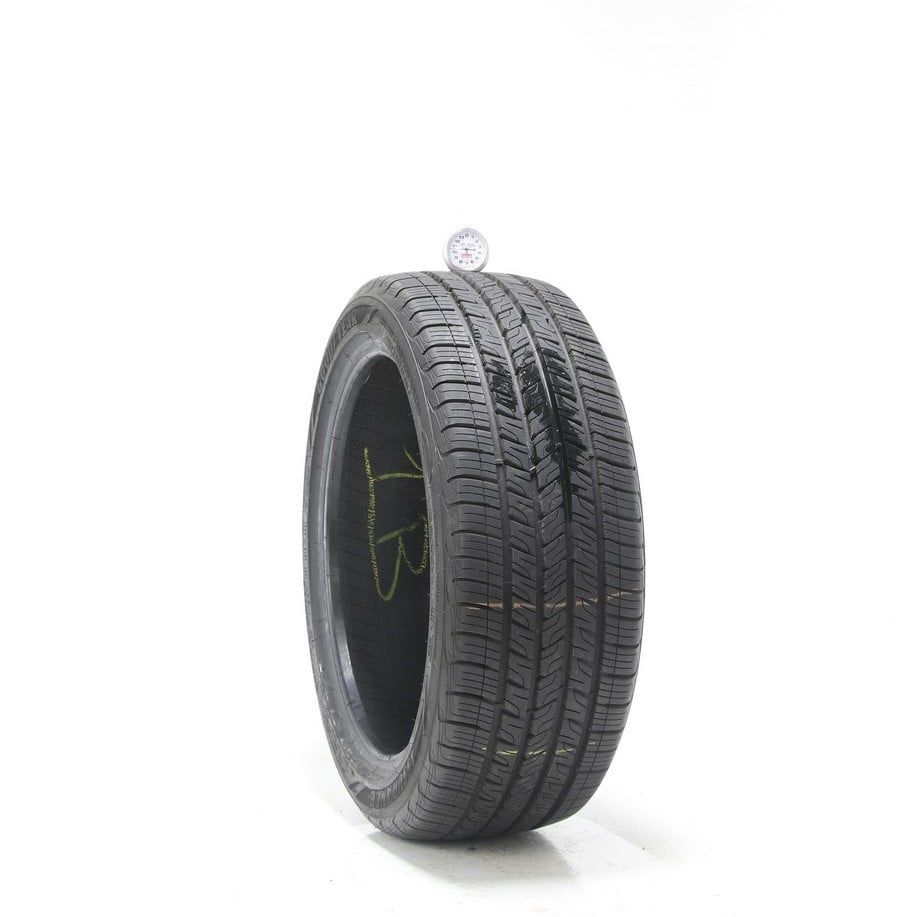 Used 215/45R17 Goodyear Assurance ComfortDrive 87V - 10.5/32 - Image 1