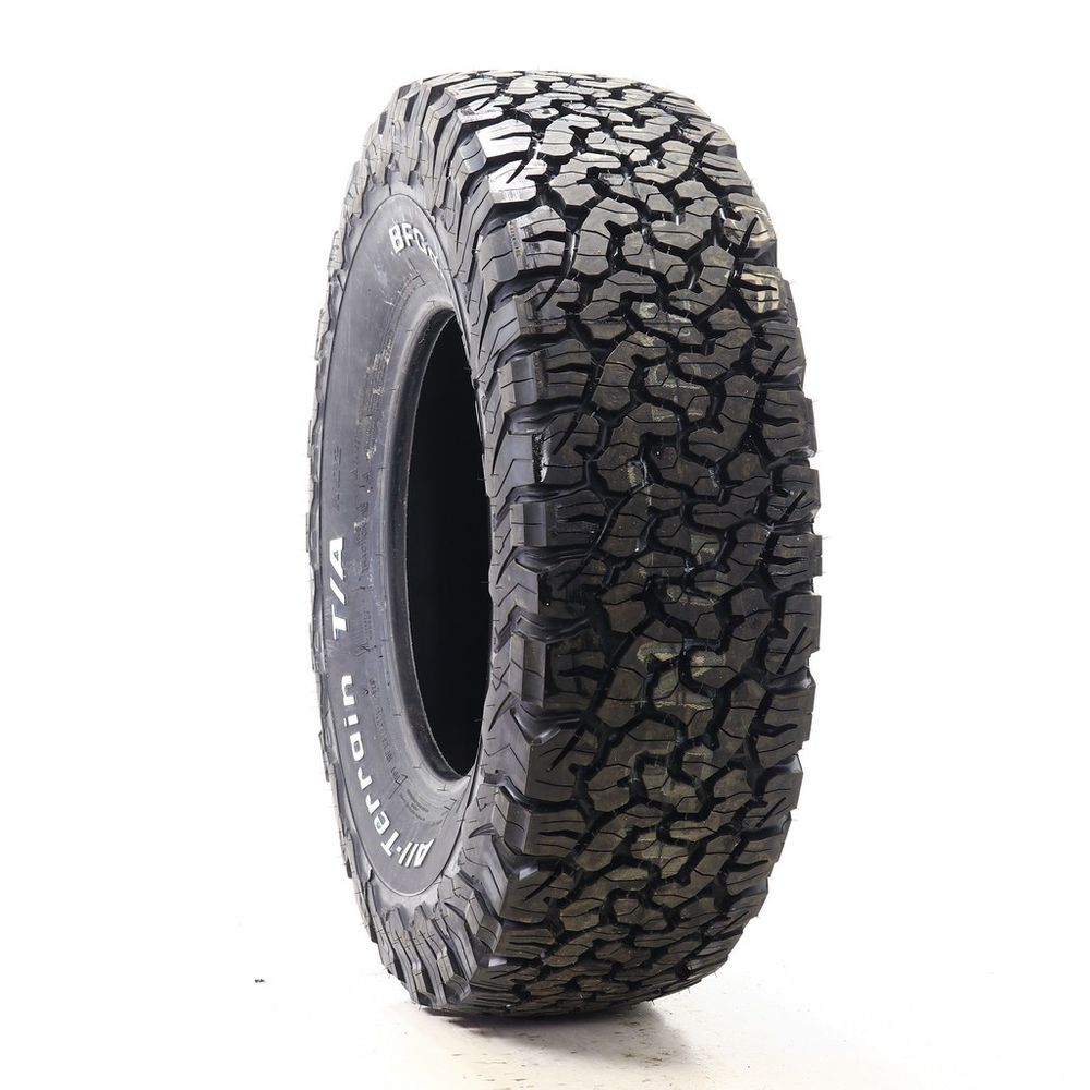 New LT 265/75R16 BFGoodrich AllTerrain T/A KO2 123/120R 14/32 Utires