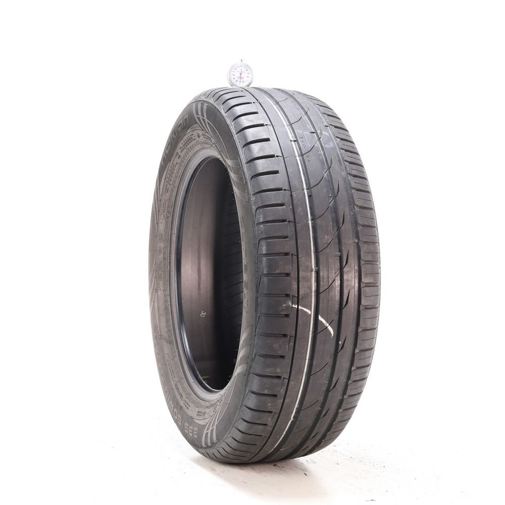 Used 235/60R18 Nokian zLine SUV 107W - 7/32 - Image 1