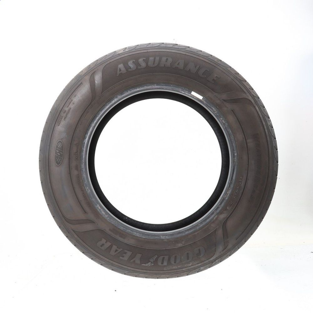 Used 255/65R18 Goodyear Assurance WeatherReady 111T - 6/32 - Image 3