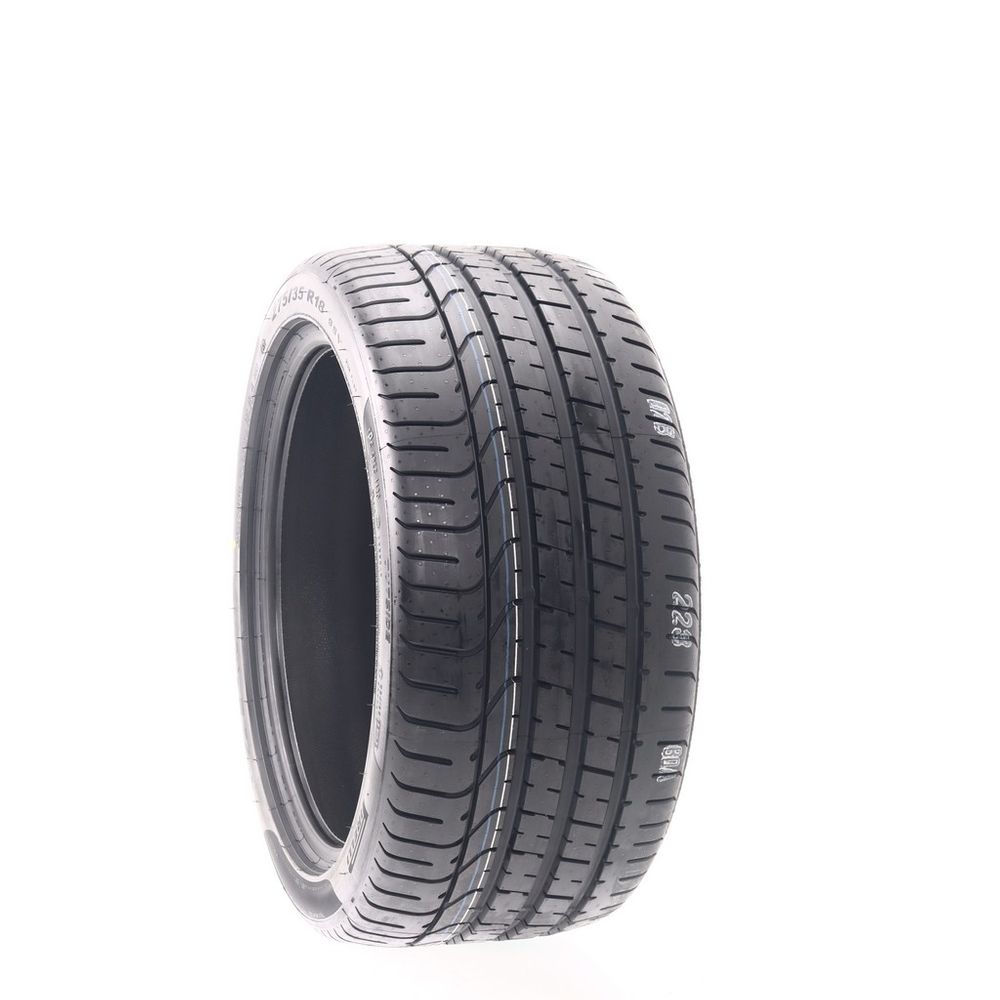 New 275/35R18 Pirelli P Zero Run Flat 95Y - Image 1