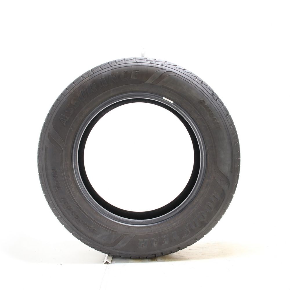 Set of (2) Used 235/65R17 Goodyear Assurance Outlast 104H - 9-10/32 - Image 3