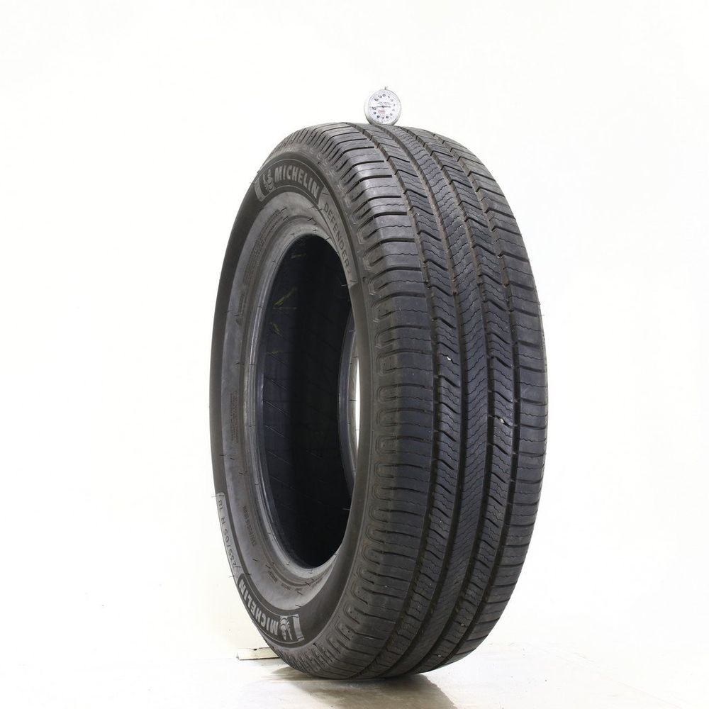 Set of (2) Used 235/65R18 Michelin Defender 2 106H - 10-10.5/32 - Image 1