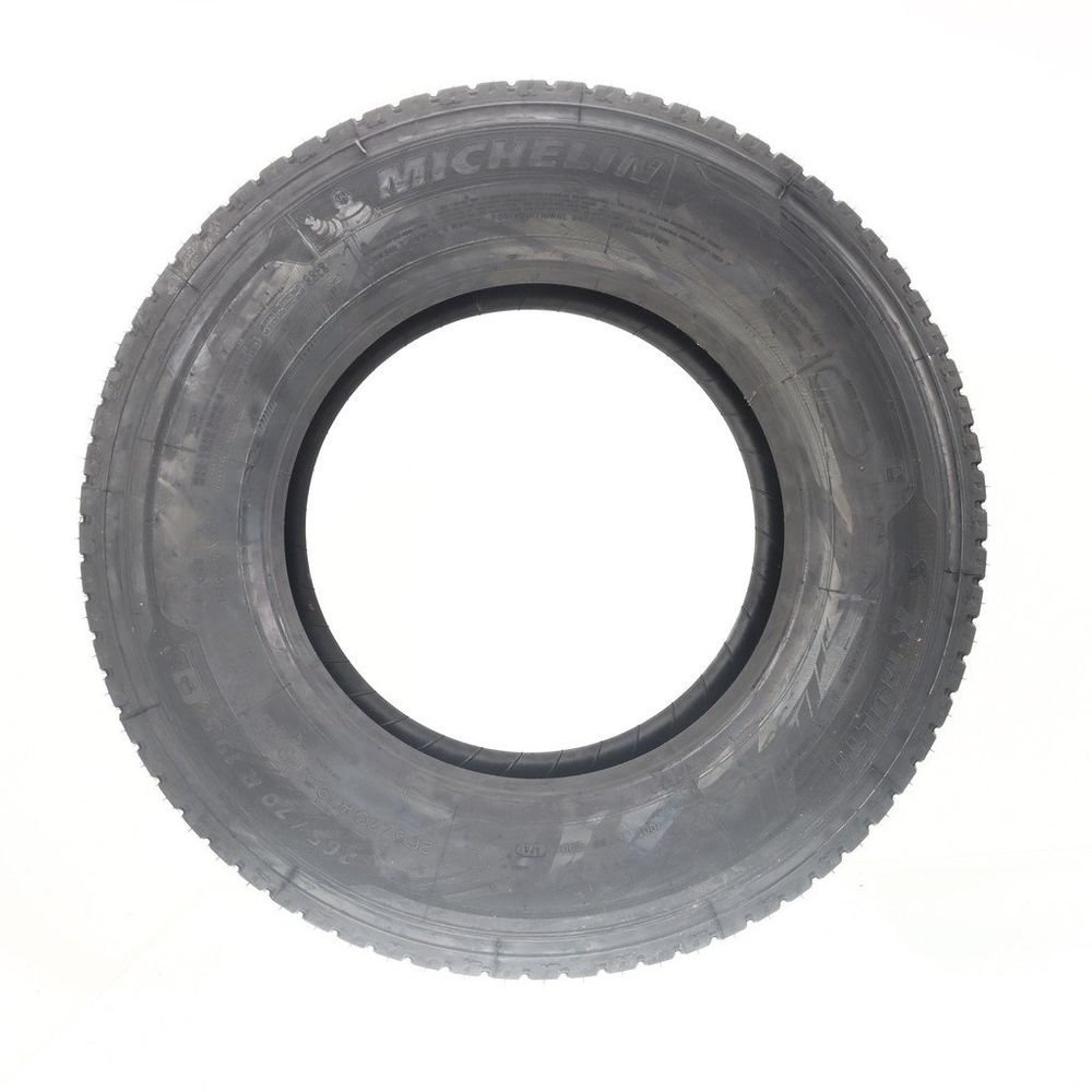 New 265/70R19.5 Michelin X Multi D 140/138M - Image 3