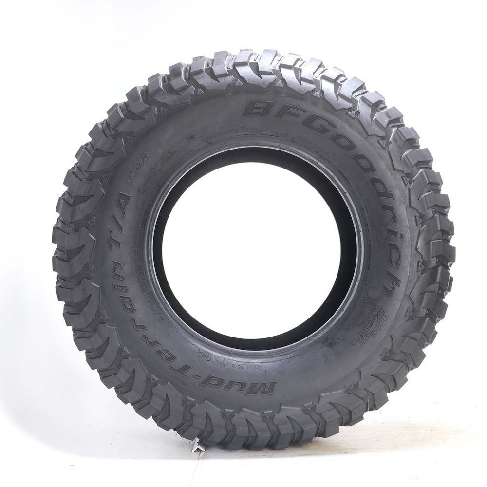 Used LT 35X12.5R17 BFGoodrich Mud-Terrain T/A KM3 121Q E - 16/32 - Image 3