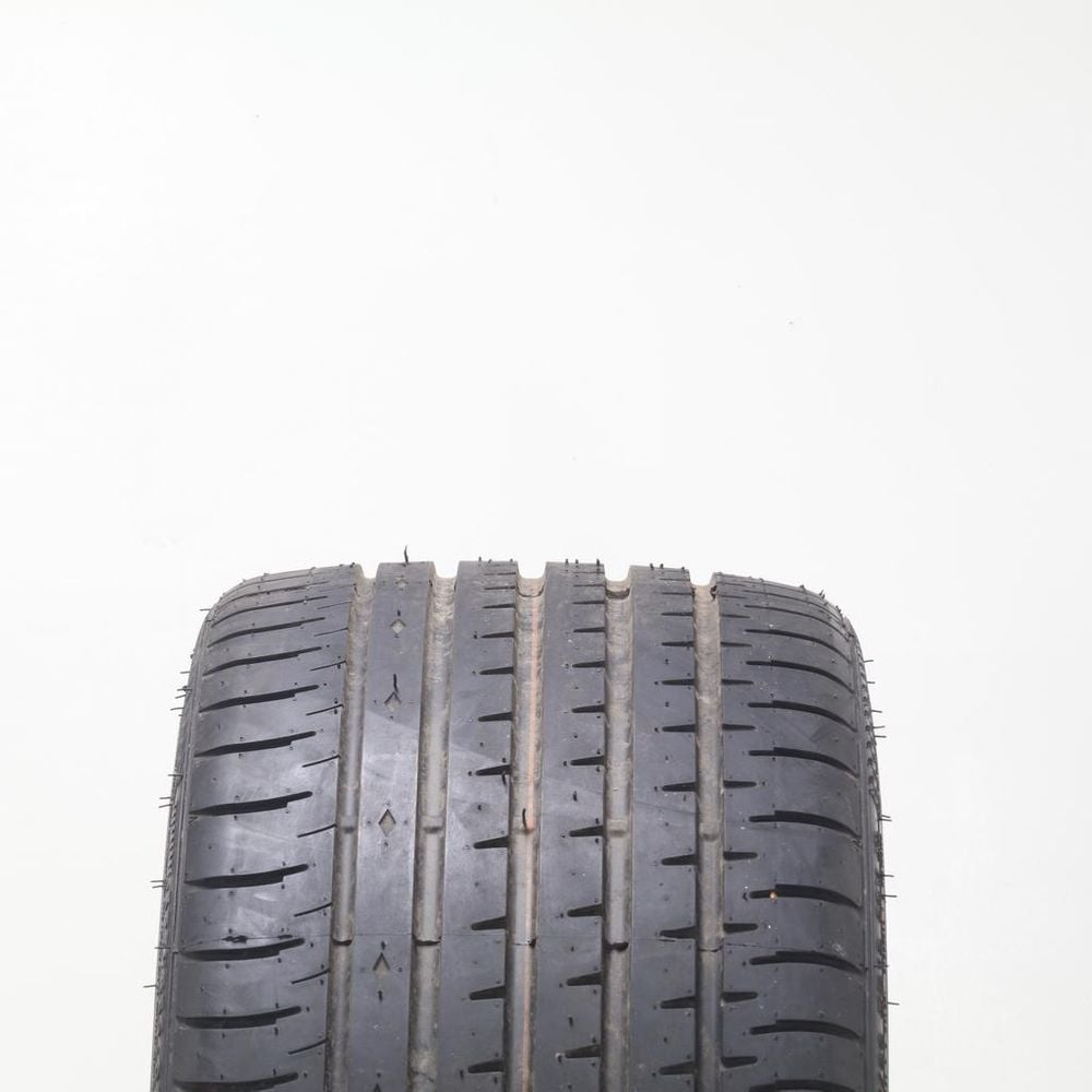 Driven Once 285/30ZR19 Accelera Phi 2 98Y - 9/32 - Image 2